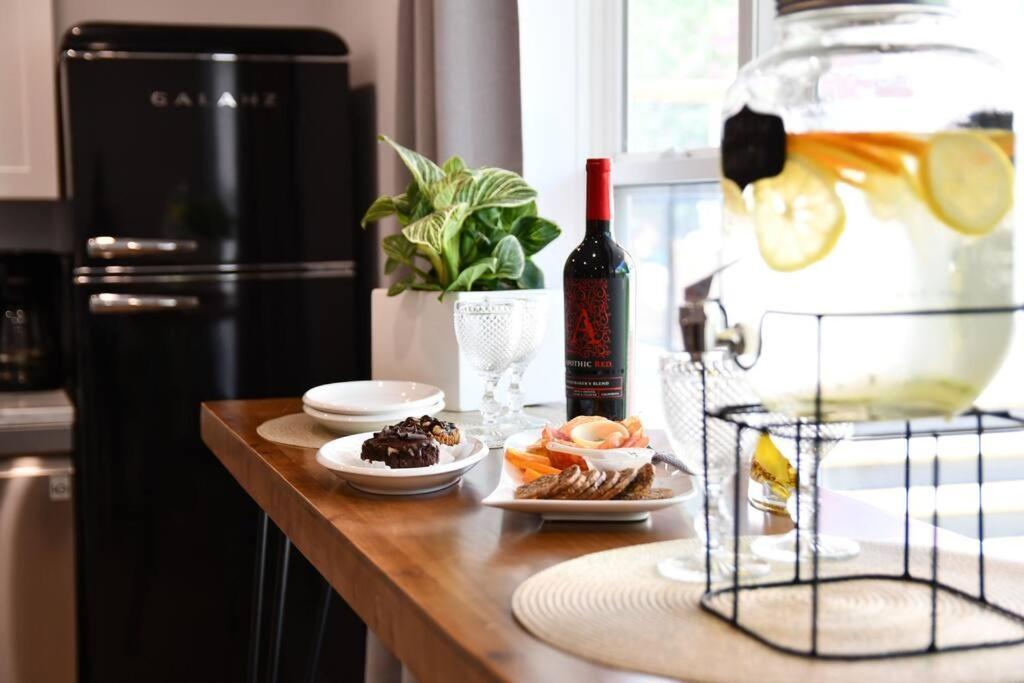 Jardin Suites Highfield Moncton Ngoại thất bức ảnh